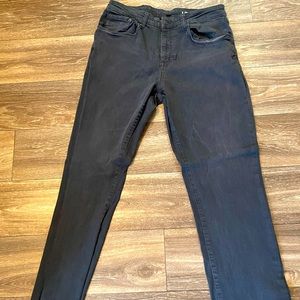 Men’s Izod jeans